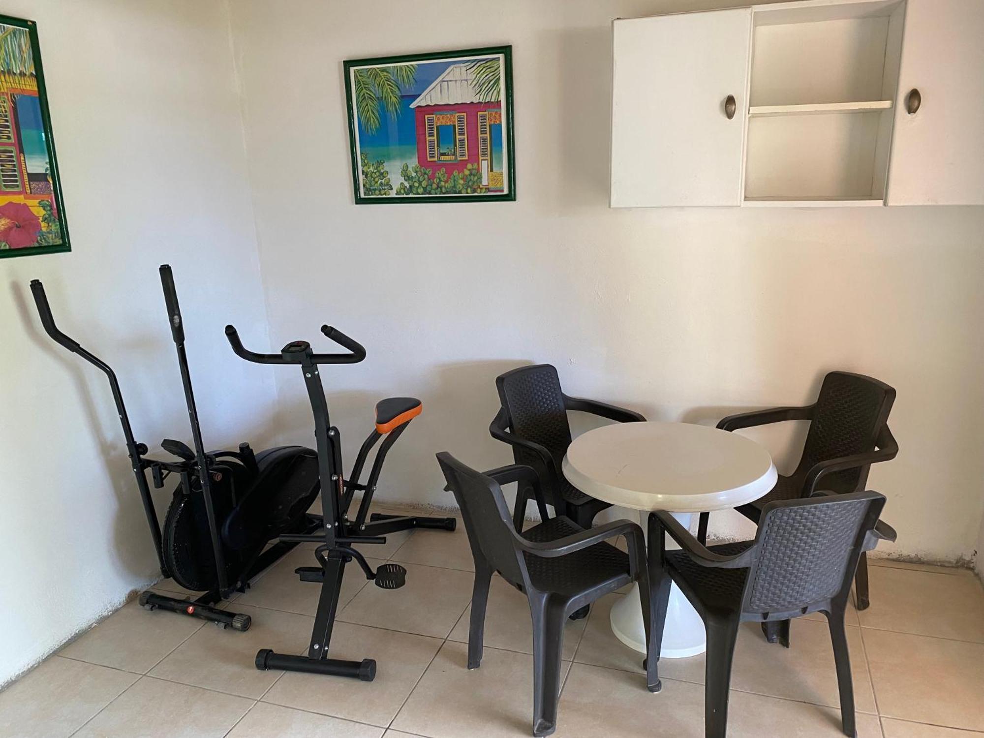 Sucasa Apartment Willemstad Bagian luar foto
